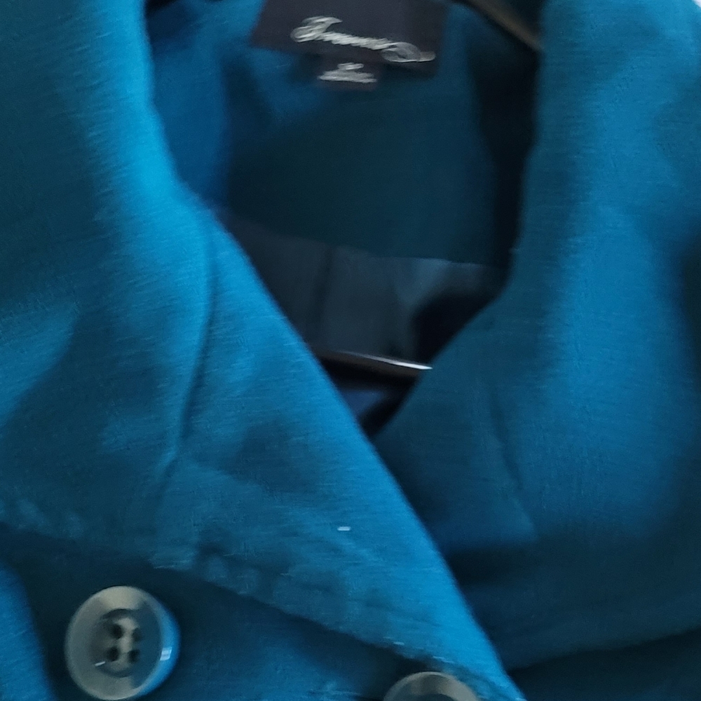Coat - Picture 3 of 3